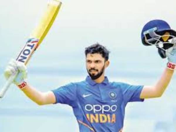 రుతురాజ్‌కు చోటిస్తే..