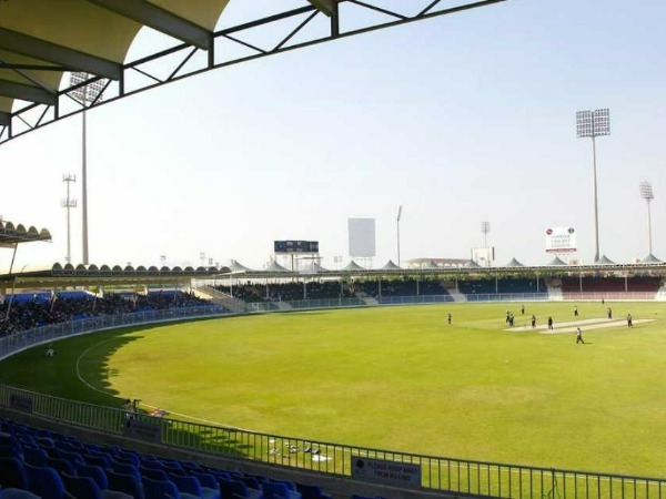 ప్రేక్ష‌కుల‌కు అనుమ‌తి