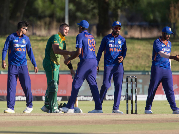 మళ్లీ అదే తప్పిదం..