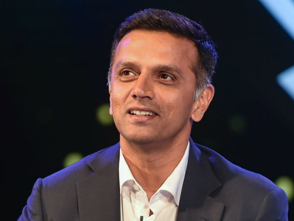 తొలి విజయం సాధించిన..