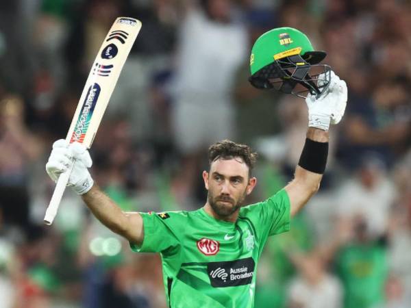 మాక్స్‌వెల్ విధ్వంసం