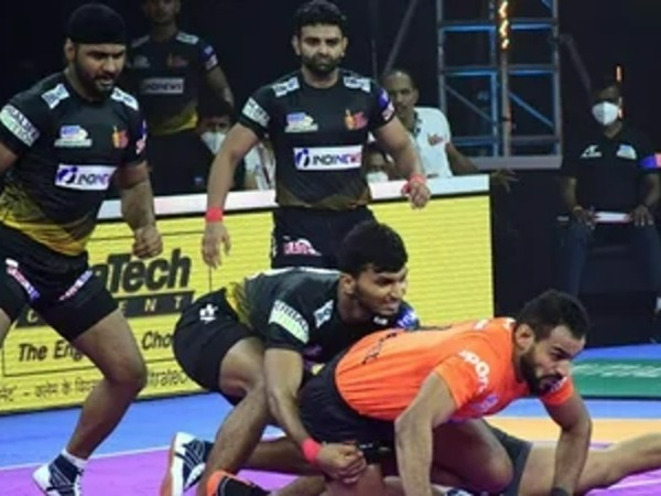 కీలక సమయంలో ఆలౌటై...