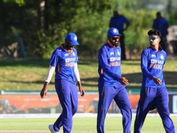  జ‌ట్టులో మార్పులు