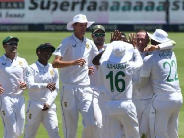 ఆధిక్యంలో సౌతాఫ్రికా..