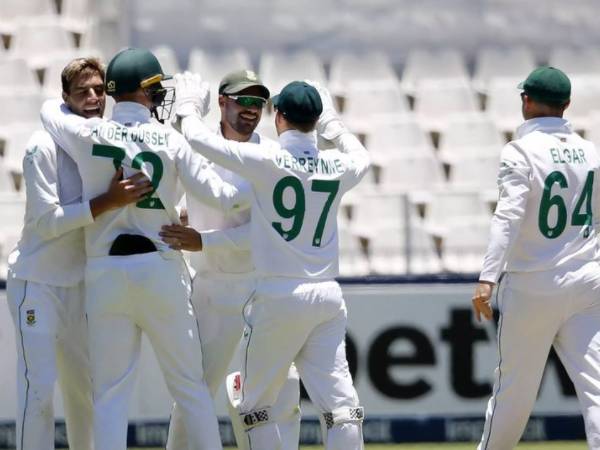 ఆదుకున్న అశ్విన్..