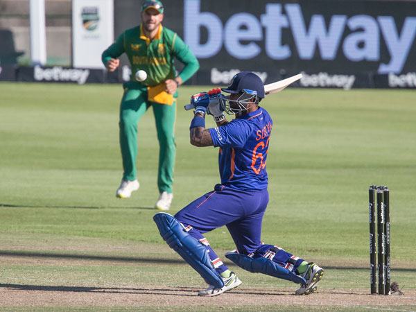 స్లోయర్ బాల్స్‌తో...