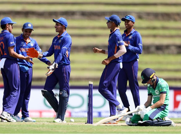 కుప్ప‌కూలిన ఐర్లాండ్‌