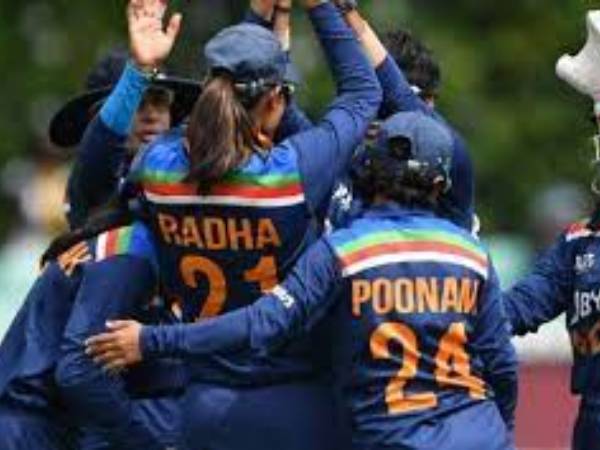  తొలి మ్యాచ్‌లో పాక్‌తో పోరు