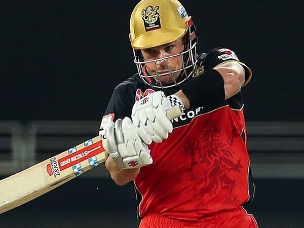 ఫించ్ అమ్ముడుపోక పోవ‌డానికి కార‌ణ‌మిదే