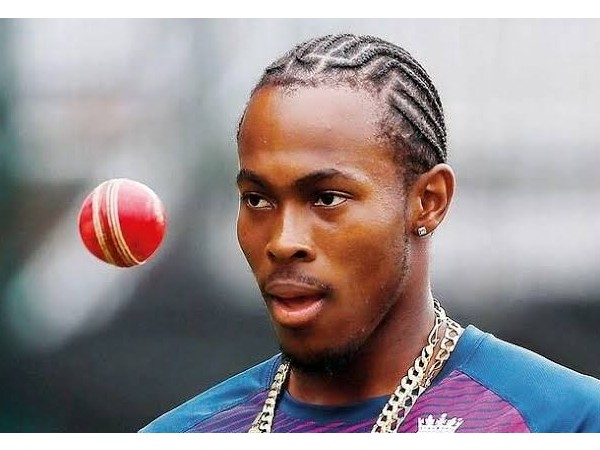 జోఫ్రా నిలకడగా..