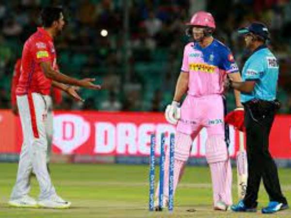  మన్కడింగ్‌తో..