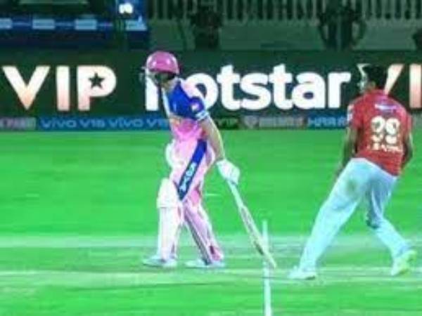 185 పరుగుల లక్ష్యంతో..