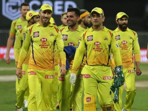 చెన్నైసూప‌ర్ కింగ్స్ పూర్తి జ‌ట్టు