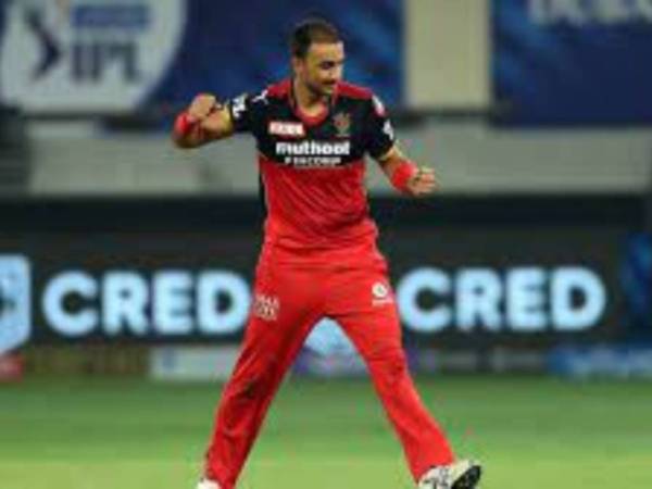 టాప్ లేపిన క్రికెటర్లు... 