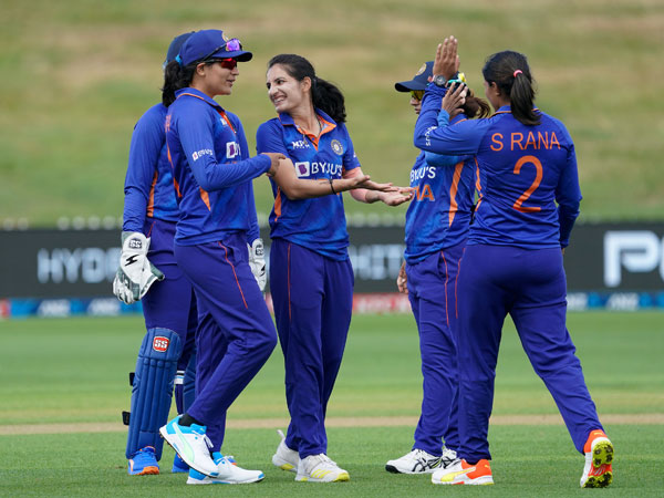 వర్షం అంతరాయంతో..