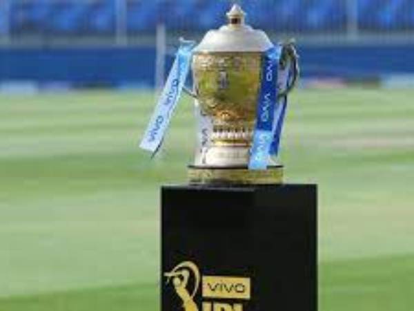  అమ్ముడు పోయేది వీళ్లే!