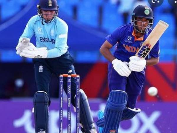  ర‌షీద్‌, సింధు హాఫ్ సెంచ‌రీలు