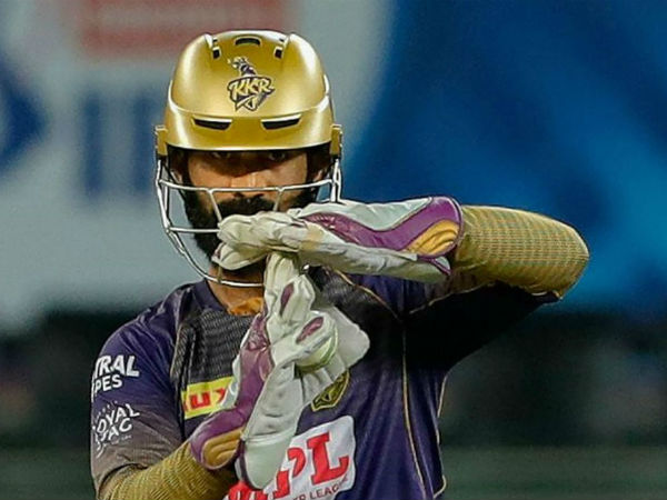 కార్తీక్ రికార్డులు