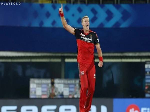  రూ.15 కోట్లు దండుగ..