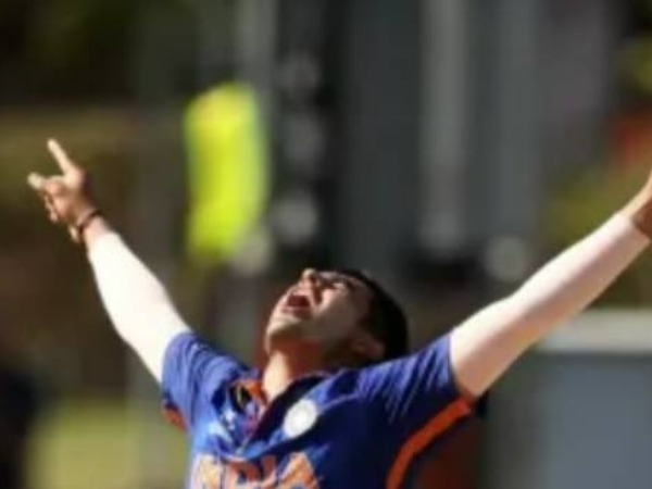 దుమ్మురేపిన రాజ్ బావా..