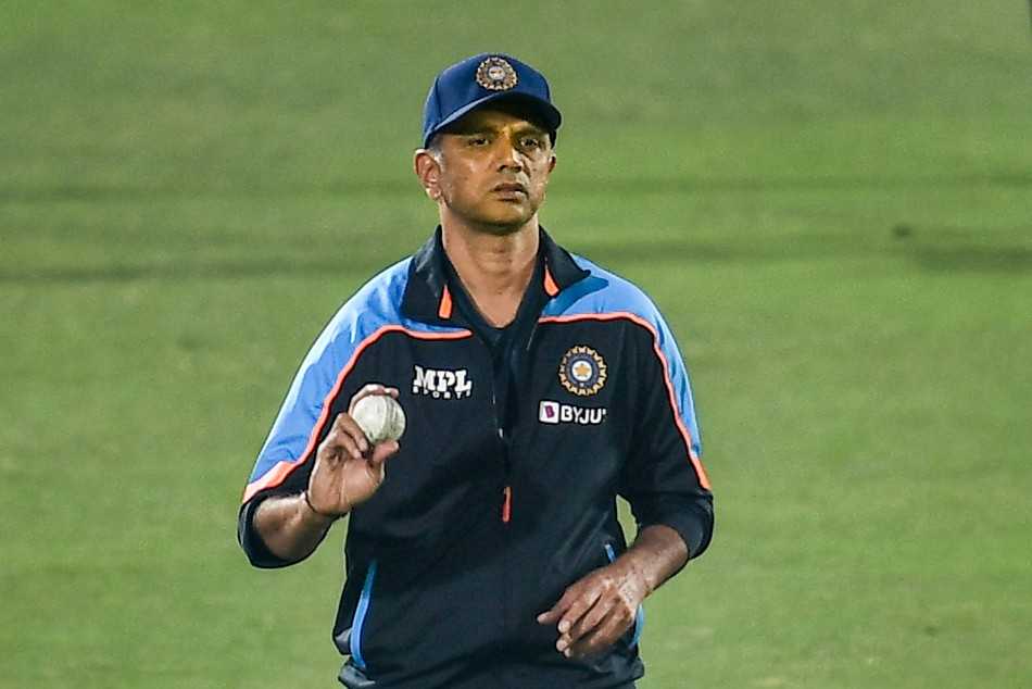 Head coach Rahul Dravid praised All Rounder Venkatesh Iyer Head coach Rahul Dravid praised All Rounder Venkatesh Iyer