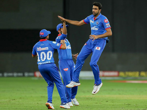 స్పిన్నర్లుగా అశ్విన్, చావ్లా..