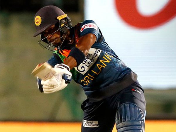 చివ‌రి ఓవ‌ర్‌లో