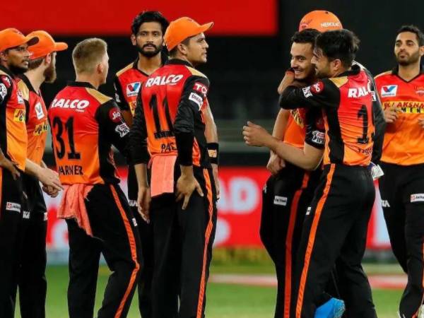  స్టార్లకు దూరంగా..