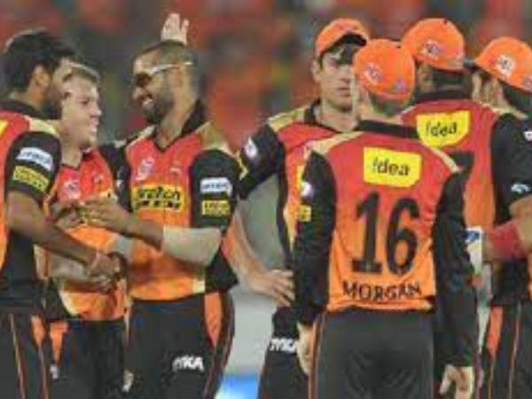 ఎస్ఆర్‌హెచ్‌తో పాటు