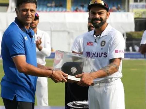 కోహ్లీపై ప్ర‌శంసలు