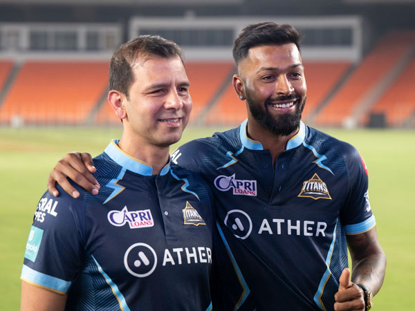 తుదిజట్టులో..