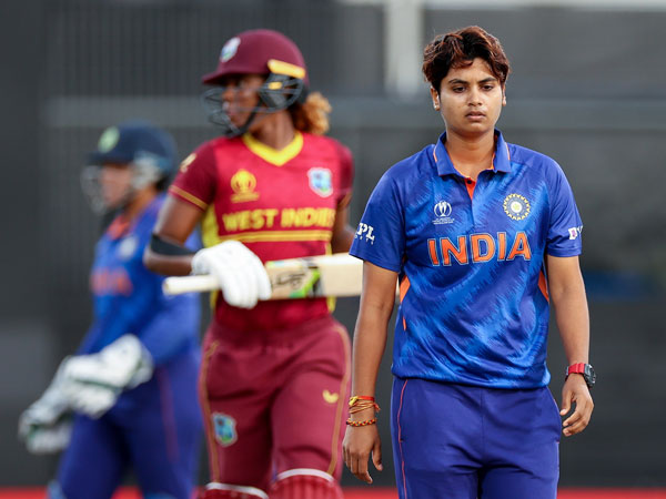  60 పరుగులు.. 10 వికెట్లు..