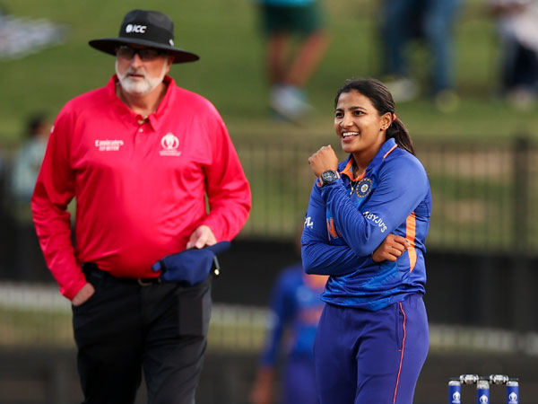 వణికించిన ఓపెనర్లు..