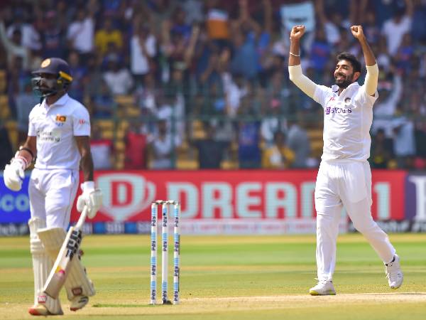 సంక్షిప్త స్కోర్లు: సంక్షిప్త స్కోర్లు: