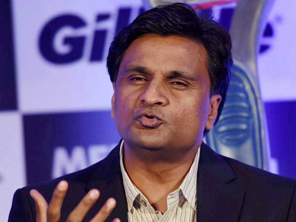 బౌలర్లకు అనుకూలంగా..