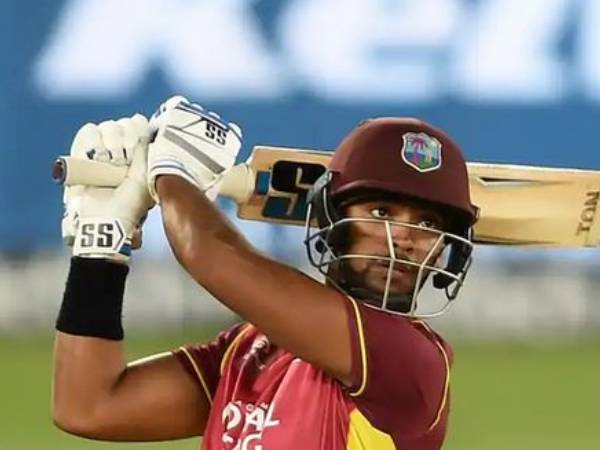 చెల‌రేగుతున్న పూర‌న్