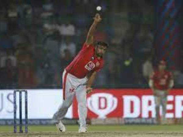 జోస్ బట్లర్‌ను మన్కడింగ్ చేయడంతో..