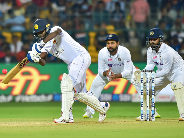 క‌ష్టాల్లో లంక‌