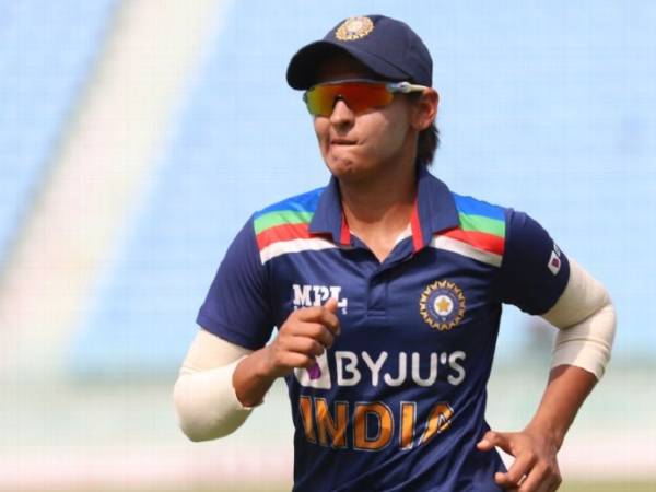  సరైన ఫినిషర్స్ లేరు..