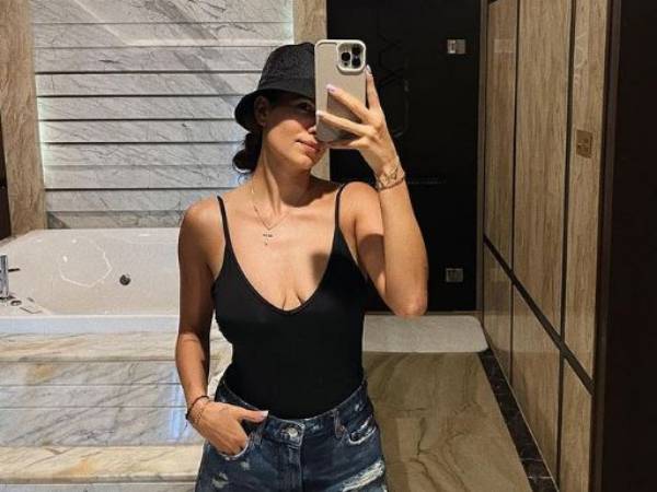 5 Hottest Pics Of Hardik Pandya Wife Natasa Stankoviv From IPL 2022 Goes Viral 5 Hottest Pics Of Hardik Pandya Wife Natasa Stankoviv From IPL 2022 Goes Viral