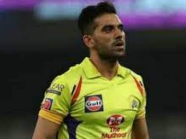 నీరసించిన బౌలింగ్ డిపార్ట్‌మెంట్..