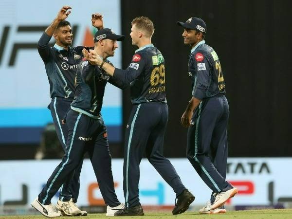 ధీటుగా ఉన్న గుజరాత్.. 