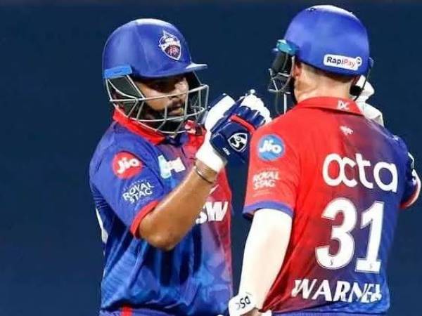 చివ‌ర్లో చెల‌రేగిన అక్ష‌ర్, శార్దూల్‌