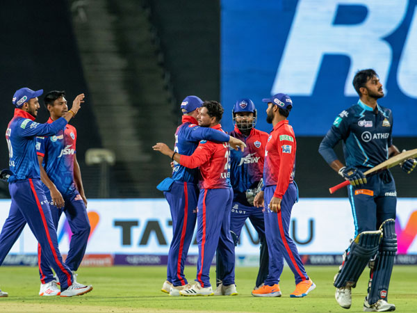 ఓటమికి తోడు..