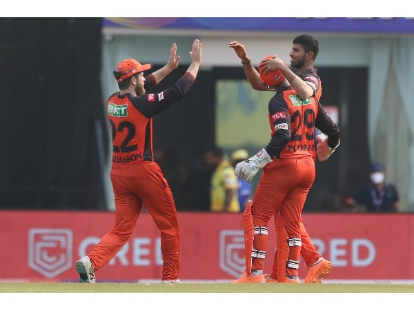 జట్టులో ఒక్క మార్పు..