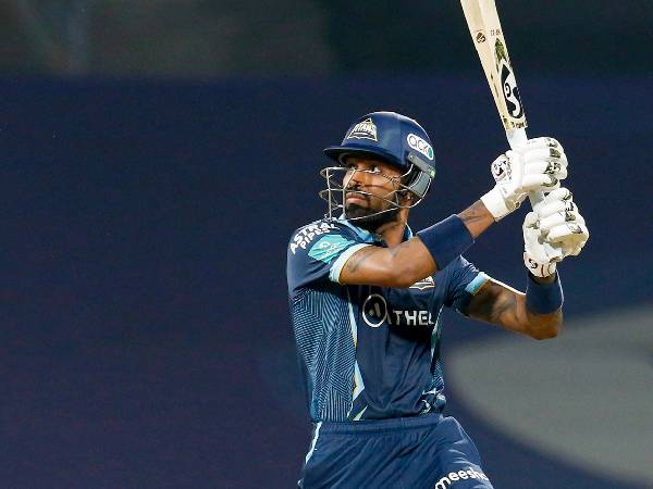 హార్దిక్ అదరగొట్టాడు.