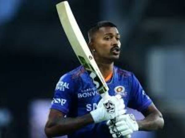  హార్దిక్ హాఫ్ సెంచ‌రీ