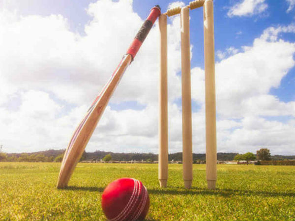 IPL: AB de Villiers tops list of players with highest strike rate in death overs