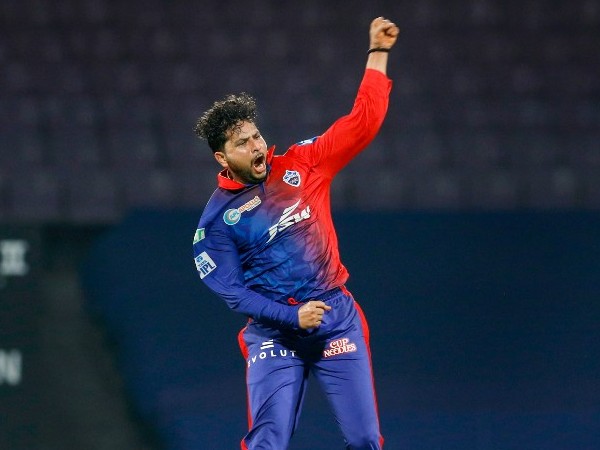  కోల్‌కతపై పగబట్టిన కుల్‌దీప్..