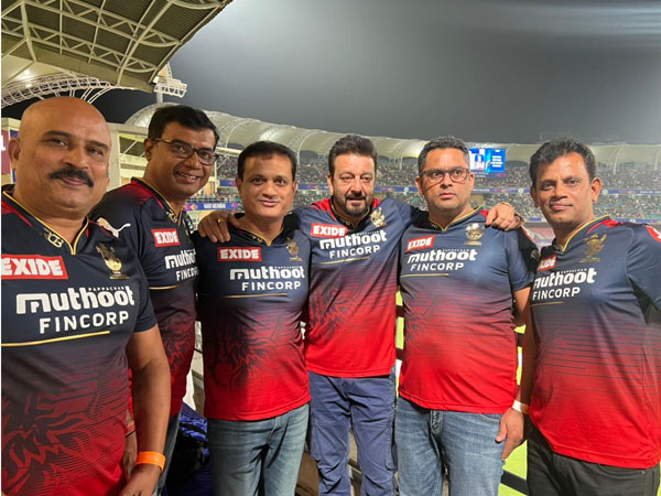 గడ్డానికి ఫిదా..